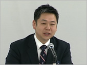 上原 高志氏